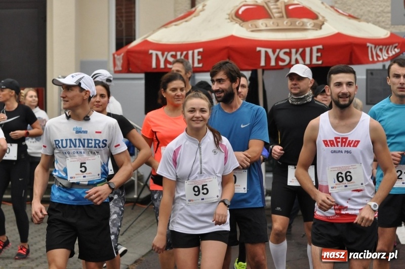 Zdjęcie w galerii na portalu naszraciborz.pl: Polsko-czeski jubileuszowy bieg na 10 km oraz chód Nordic Walking wiadomości z regionu