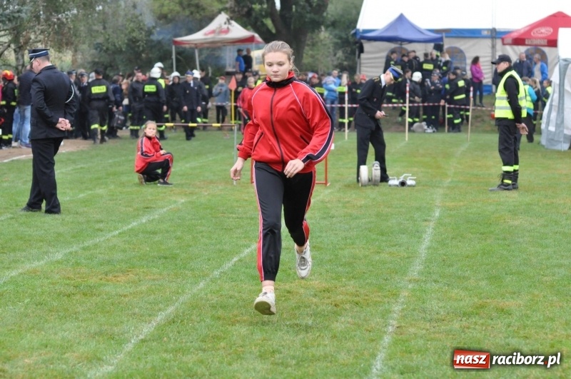Zdjęcie w galerii na portalu naszraciborz.pl: Strażacka rywalizacja w Gamowie. Raz na dwa lata wyłaniani są mistrzowie powiatu wiadomości z regionu