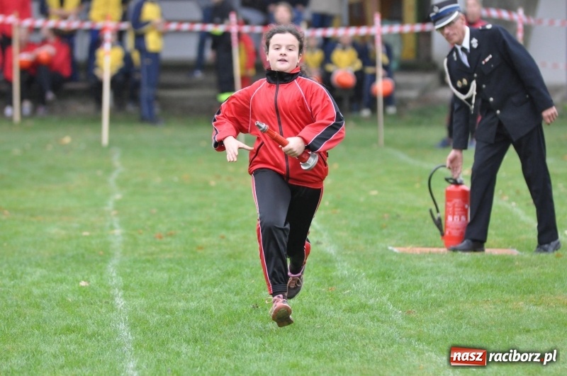 Zdjęcie w galerii na portalu naszraciborz.pl: Strażacka rywalizacja w Gamowie. Raz na dwa lata wyłaniani są mistrzowie powiatu wiadomości z regionu