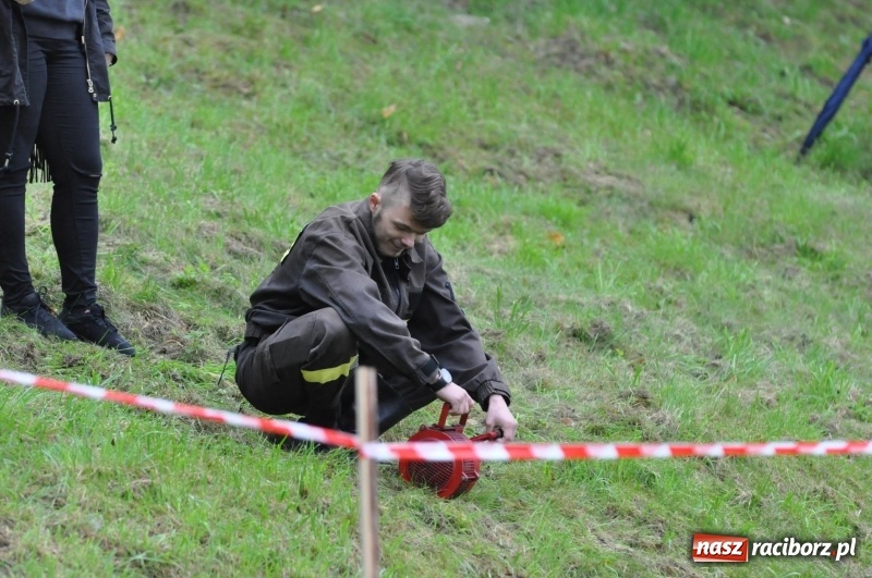 Zdjęcie w galerii na portalu naszraciborz.pl: Strażacka rywalizacja w Gamowie. Raz na dwa lata wyłaniani są mistrzowie powiatu wiadomości z regionu
