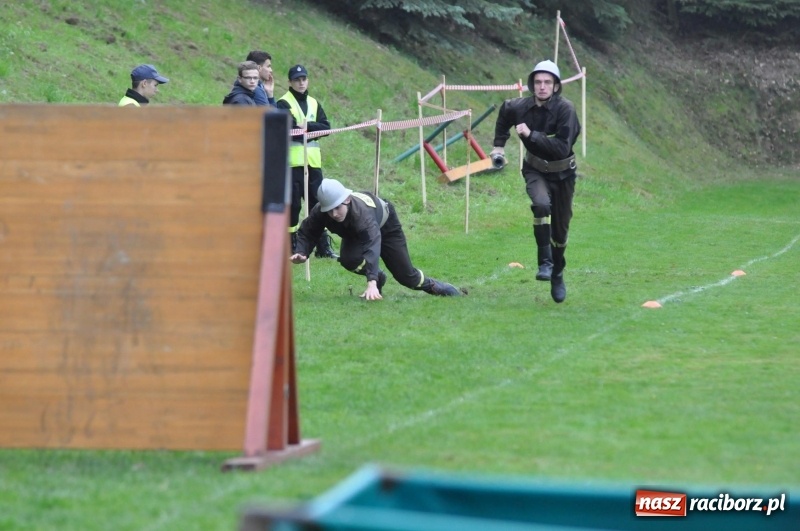 Zdjęcie w galerii na portalu naszraciborz.pl: Strażacka rywalizacja w Gamowie. Raz na dwa lata wyłaniani są mistrzowie powiatu wiadomości z regionu