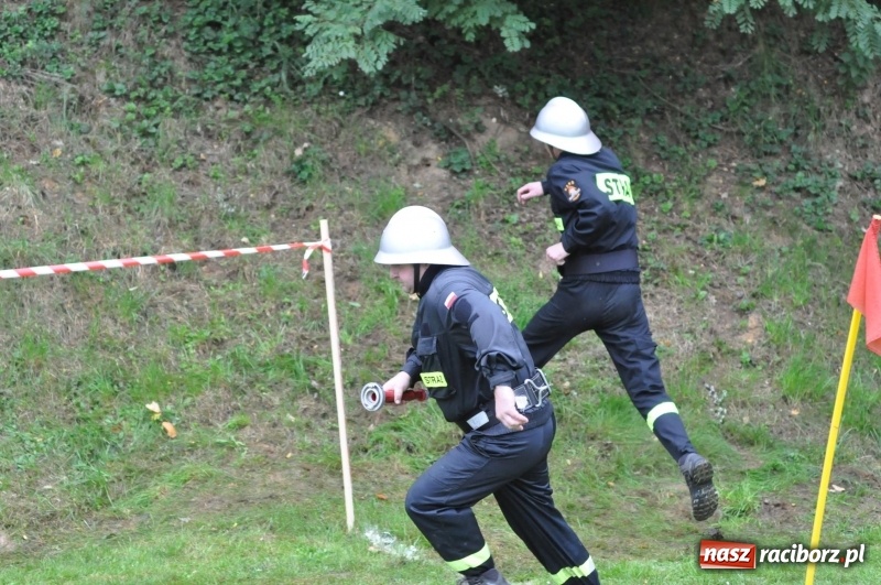 Zdjęcie w galerii na portalu naszraciborz.pl: Strażacka rywalizacja w Gamowie. Raz na dwa lata wyłaniani są mistrzowie powiatu wiadomości z regionu