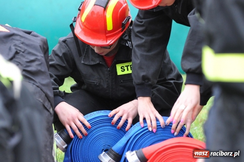 Zdjęcie w galerii na portalu naszraciborz.pl: Strażacka rywalizacja w Gamowie. Raz na dwa lata wyłaniani są mistrzowie powiatu wiadomości z regionu