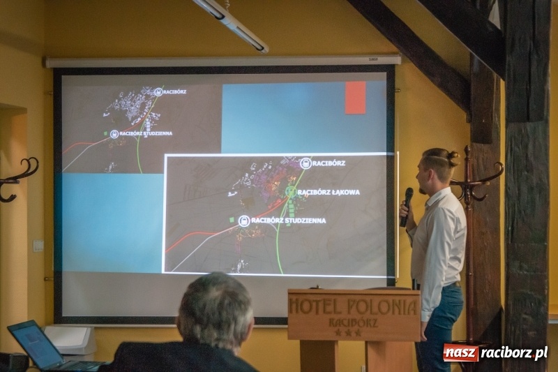 Zdjęcie w galerii na portalu naszraciborz.pl: Konferencja dotycząca rewitalizacji linii Racibórz-Głubczyce-Racławice Śląskie w hotelu Polonia wiadomości z regionu