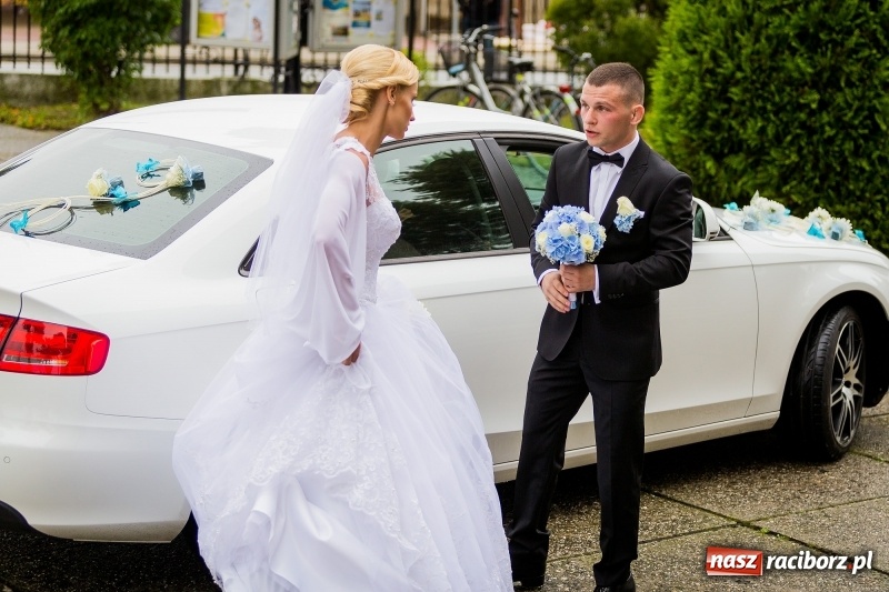 Zdjęcie w galerii na portalu naszraciborz.pl: Justyna Święty i Dawid Ersetic na ślubnym kobiercu. Zobacz, kto przyszedł na uroczystość  wiadomości z regionu