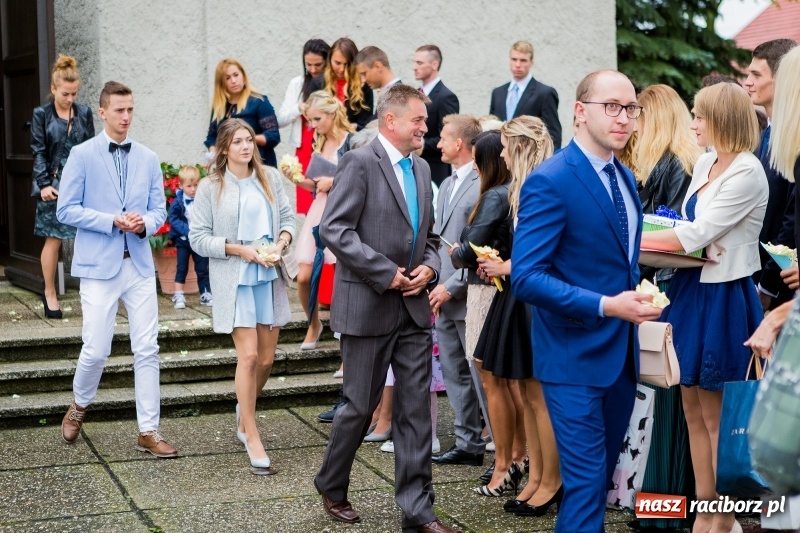 Zdjęcie w galerii na portalu naszraciborz.pl: Justyna Święty i Dawid Ersetic na ślubnym kobiercu. Zobacz, kto przyszedł na uroczystość  wiadomości z regionu