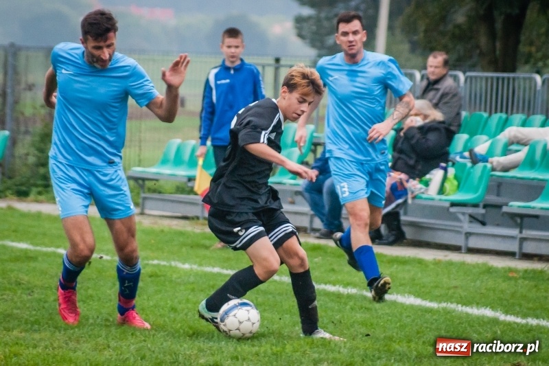 Zdjęcie w galerii na portalu naszraciborz.pl: Wicher Płonia wstał z kolan i pokonał lidera z Bełsznicy wiadomości z regionu