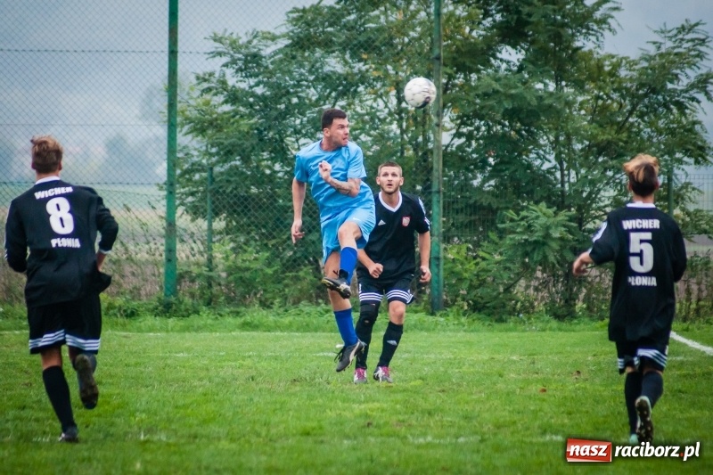 Zdjęcie w galerii na portalu naszraciborz.pl: Wicher Płonia wstał z kolan i pokonał lidera z Bełsznicy wiadomości z regionu