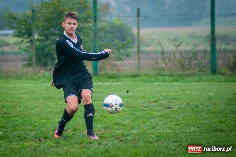 Zdjęcie w galerii na portalu naszraciborz.pl: Wicher Płonia wstał z kolan i pokonał lidera z Bełsznicy wiadomości z regionu