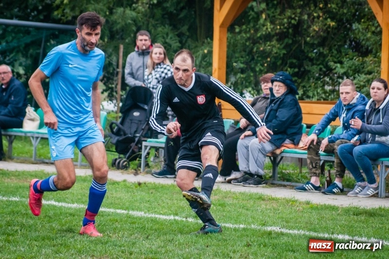 Zdjęcie w galerii na portalu naszraciborz.pl: Wicher Płonia wstał z kolan i pokonał lidera z Bełsznicy wiadomości z regionu