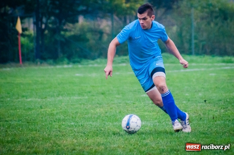 Zdjęcie w galerii na portalu naszraciborz.pl: Wicher Płonia wstał z kolan i pokonał lidera z Bełsznicy wiadomości z regionu