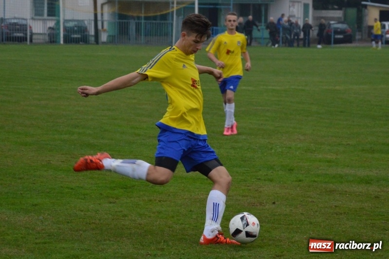 Zdjęcie w galerii na portalu naszraciborz.pl: Kuźniańska Stal lepsza od nieboczowskiej Odry wiadomości z regionu