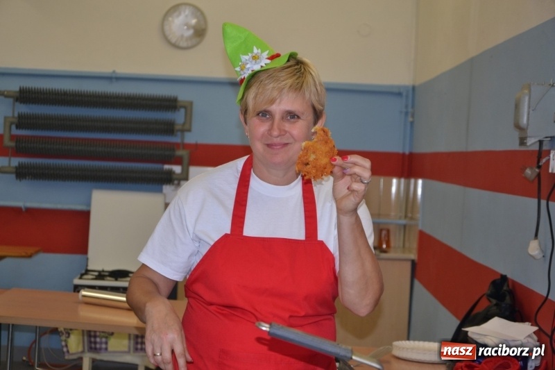 Zdjęcie w galerii na portalu naszraciborz.pl: Kartoffelfest w Bolesławiu na bawarską nutę  wiadomości z regionu