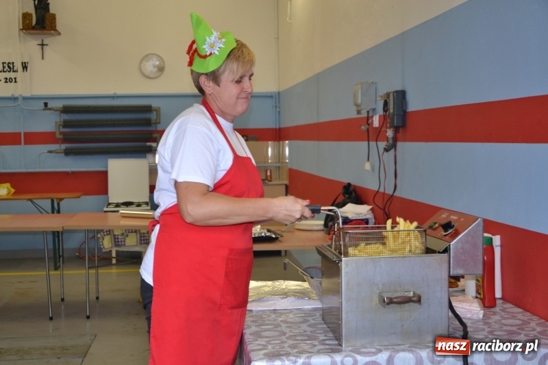 Zdjęcie w galerii na portalu naszraciborz.pl: Kartoffelfest w Bolesławiu na bawarską nutę  wiadomości z regionu