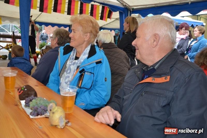 Zdjęcie w galerii na portalu naszraciborz.pl: Kartoffelfest w Bolesławiu na bawarską nutę  wiadomości z regionu