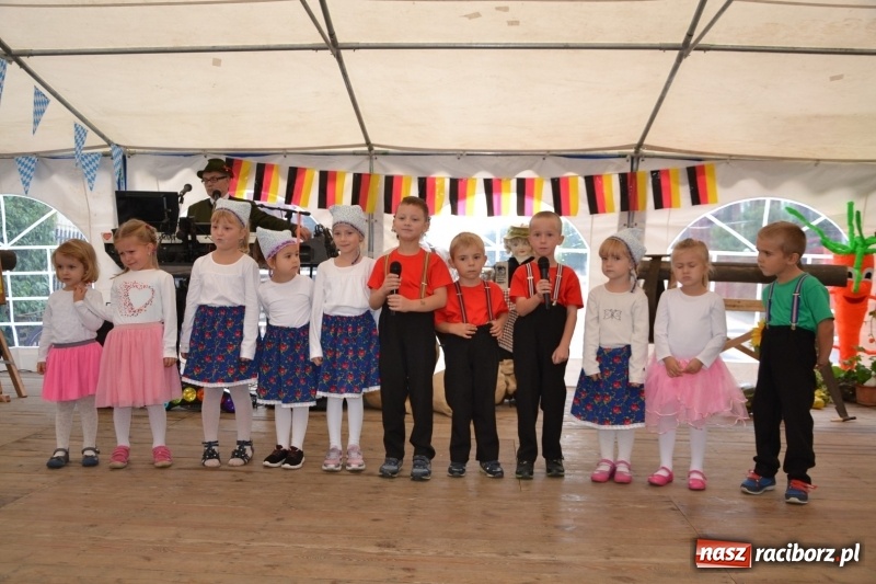 Zdjęcie w galerii na portalu naszraciborz.pl: Kartoffelfest w Bolesławiu na bawarską nutę  wiadomości z regionu