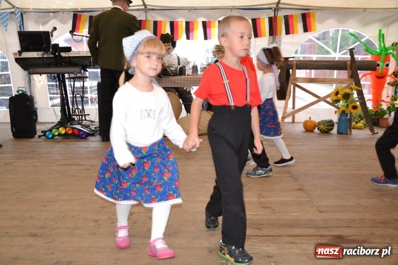 Zdjęcie w galerii na portalu naszraciborz.pl: Kartoffelfest w Bolesławiu na bawarską nutę  wiadomości z regionu