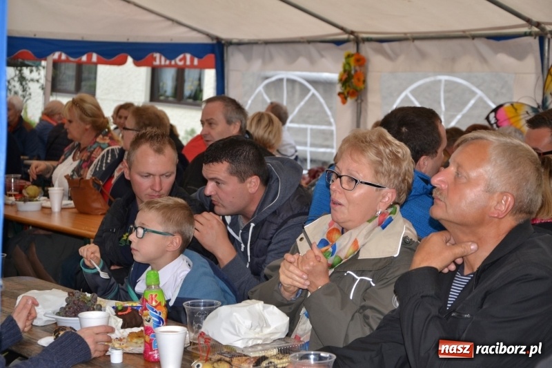 Zdjęcie w galerii na portalu naszraciborz.pl: Kartoffelfest w Bolesławiu na bawarską nutę  wiadomości z regionu