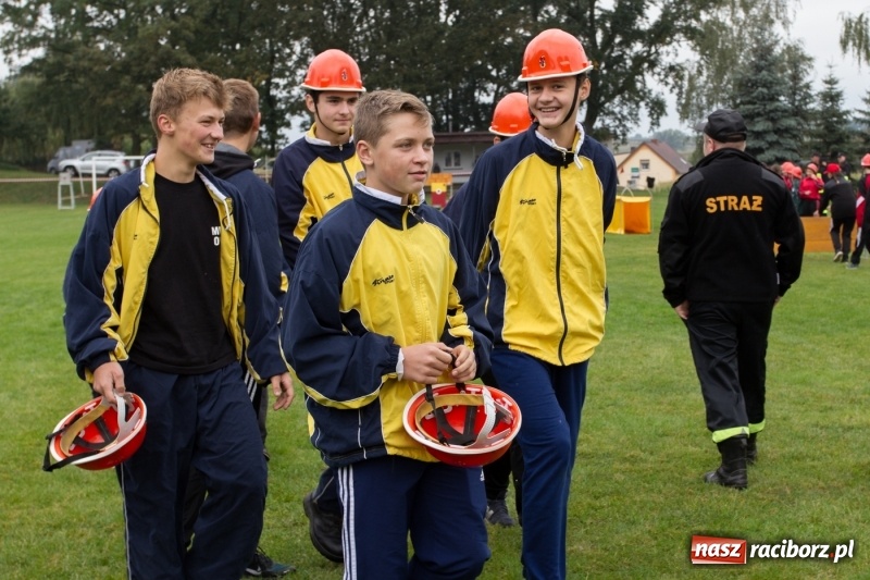 Zdjęcie w galerii na portalu naszraciborz.pl: Samborowice, Roszków, Sławików i Krzyżanowice - znamy już zwycięzców zawodów sportowo-pożarniczych w Gamowie  wiadomości z regionu