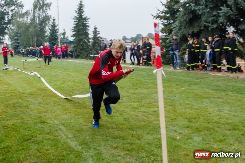 Zdjęcie w galerii na portalu naszraciborz.pl: Samborowice, Roszków, Sławików i Krzyżanowice - znamy już zwycięzców zawodów sportowo-pożarniczych w Gamowie  wiadomości z regionu