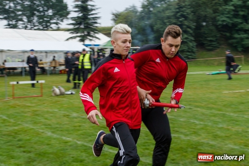 Zdjęcie w galerii na portalu naszraciborz.pl: Samborowice, Roszków, Sławików i Krzyżanowice - znamy już zwycięzców zawodów sportowo-pożarniczych w Gamowie  wiadomości z regionu