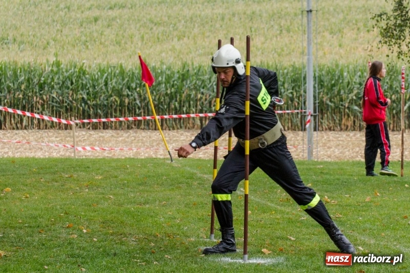 Zdjęcie w galerii na portalu naszraciborz.pl: Samborowice, Roszków, Sławików i Krzyżanowice - znamy już zwycięzców zawodów sportowo-pożarniczych w Gamowie  wiadomości z regionu