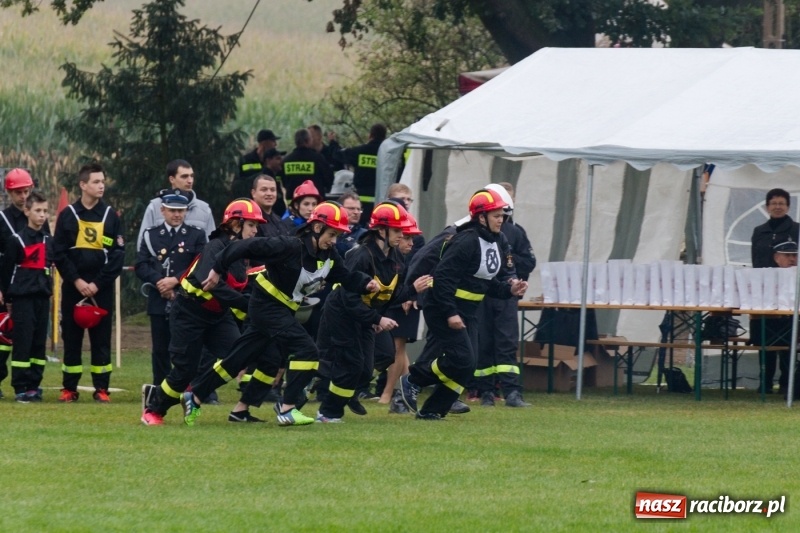 Zdjęcie w galerii na portalu naszraciborz.pl: Samborowice, Roszków, Sławików i Krzyżanowice - znamy już zwycięzców zawodów sportowo-pożarniczych w Gamowie  wiadomości z regionu