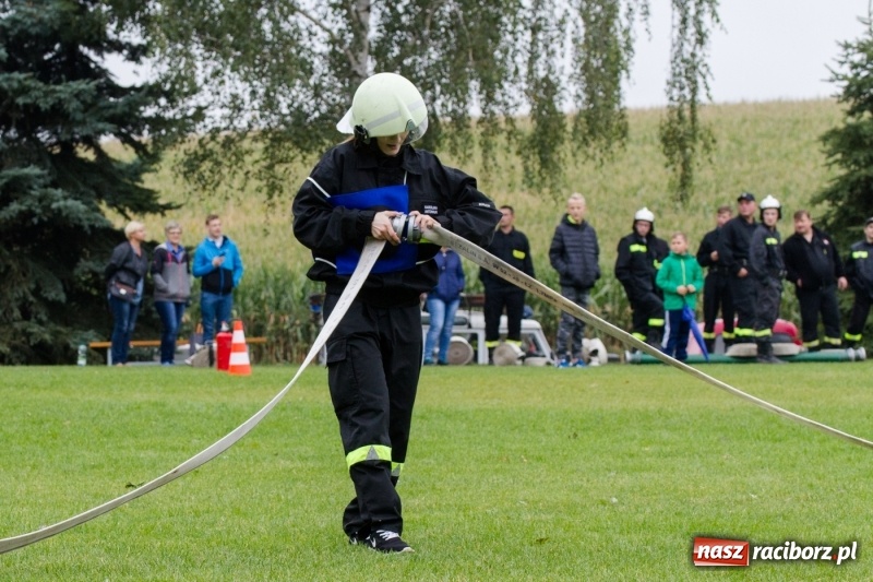 Zdjęcie w galerii na portalu naszraciborz.pl: Samborowice, Roszków, Sławików i Krzyżanowice - znamy już zwycięzców zawodów sportowo-pożarniczych w Gamowie  wiadomości z regionu