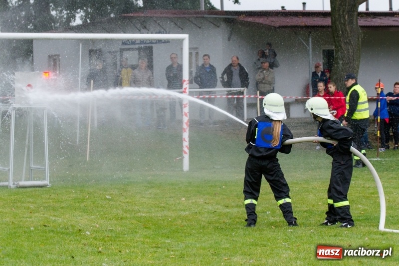 Zdjęcie w galerii na portalu naszraciborz.pl: Samborowice, Roszków, Sławików i Krzyżanowice - znamy już zwycięzców zawodów sportowo-pożarniczych w Gamowie  wiadomości z regionu
