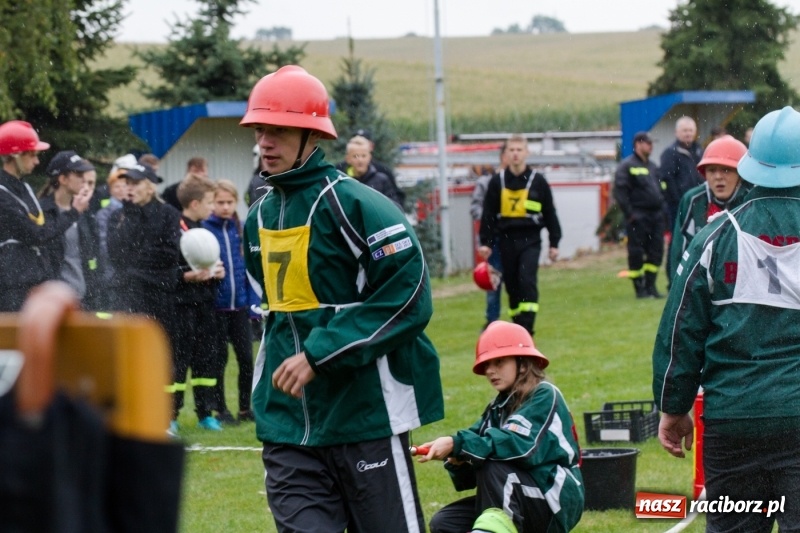 Zdjęcie w galerii na portalu naszraciborz.pl: Samborowice, Roszków, Sławików i Krzyżanowice - znamy już zwycięzców zawodów sportowo-pożarniczych w Gamowie  wiadomości z regionu