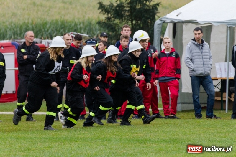 Zdjęcie w galerii na portalu naszraciborz.pl: Samborowice, Roszków, Sławików i Krzyżanowice - znamy już zwycięzców zawodów sportowo-pożarniczych w Gamowie  wiadomości z regionu