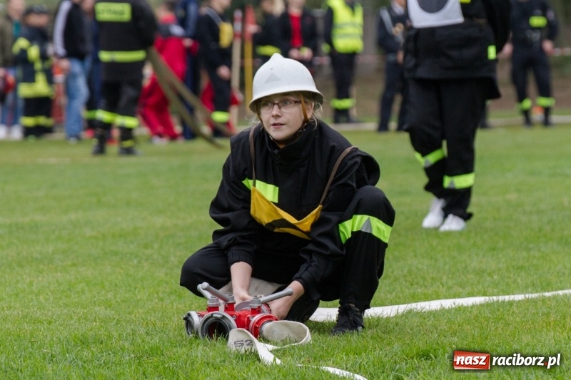 Zdjęcie w galerii na portalu naszraciborz.pl: Samborowice, Roszków, Sławików i Krzyżanowice - znamy już zwycięzców zawodów sportowo-pożarniczych w Gamowie  wiadomości z regionu