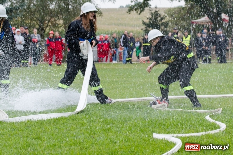 Zdjęcie w galerii na portalu naszraciborz.pl: Samborowice, Roszków, Sławików i Krzyżanowice - znamy już zwycięzców zawodów sportowo-pożarniczych w Gamowie  wiadomości z regionu
