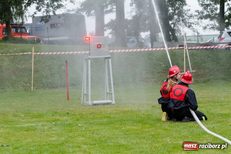 Zdjęcie w galerii na portalu naszraciborz.pl: Samborowice, Roszków, Sławików i Krzyżanowice - znamy już zwycięzców zawodów sportowo-pożarniczych w Gamowie  wiadomości z regionu