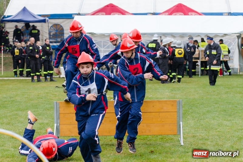Zdjęcie w galerii na portalu naszraciborz.pl: Samborowice, Roszków, Sławików i Krzyżanowice - znamy już zwycięzców zawodów sportowo-pożarniczych w Gamowie  wiadomości z regionu