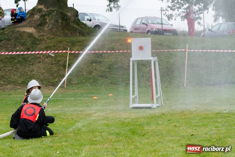 Zdjęcie w galerii na portalu naszraciborz.pl: Samborowice, Roszków, Sławików i Krzyżanowice - znamy już zwycięzców zawodów sportowo-pożarniczych w Gamowie  wiadomości z regionu