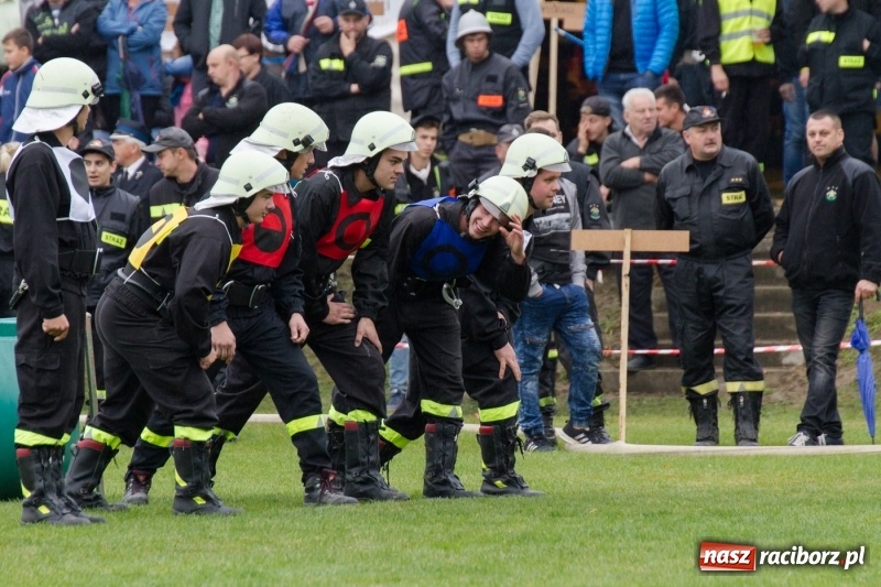 Zdjęcie w galerii na portalu naszraciborz.pl: Samborowice, Roszków, Sławików i Krzyżanowice - znamy już zwycięzców zawodów sportowo-pożarniczych w Gamowie  wiadomości z regionu