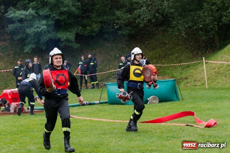 Zdjęcie w galerii na portalu naszraciborz.pl: Samborowice, Roszków, Sławików i Krzyżanowice - znamy już zwycięzców zawodów sportowo-pożarniczych w Gamowie  wiadomości z regionu
