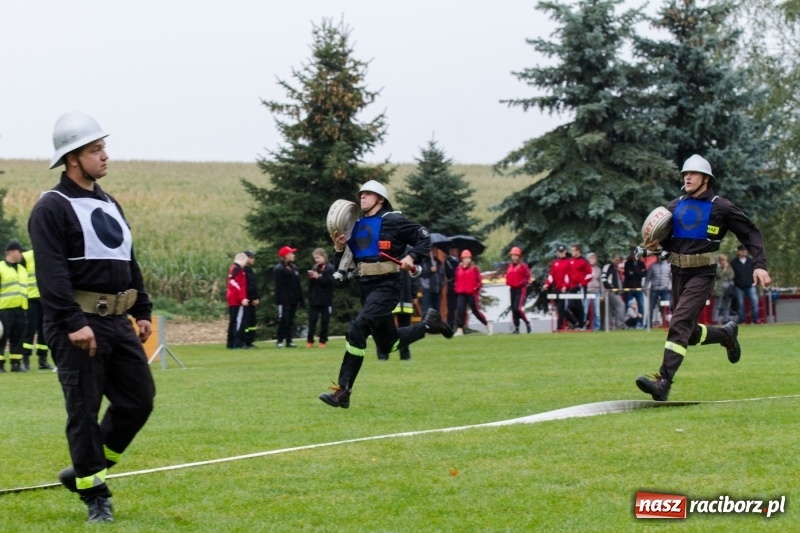 Zdjęcie w galerii na portalu naszraciborz.pl: Samborowice, Roszków, Sławików i Krzyżanowice - znamy już zwycięzców zawodów sportowo-pożarniczych w Gamowie  wiadomości z regionu