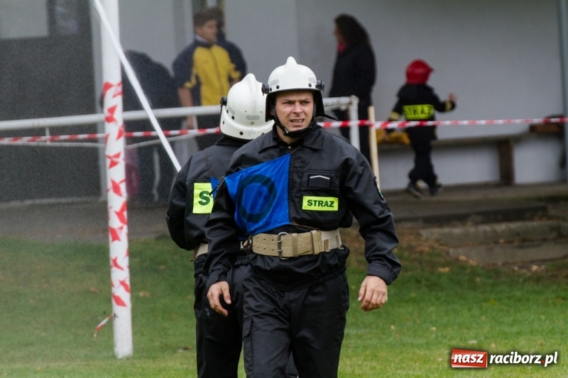 Zdjęcie w galerii na portalu naszraciborz.pl: Samborowice, Roszków, Sławików i Krzyżanowice - znamy już zwycięzców zawodów sportowo-pożarniczych w Gamowie  wiadomości z regionu