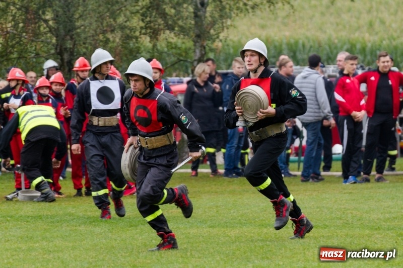 Zdjęcie w galerii na portalu naszraciborz.pl: Samborowice, Roszków, Sławików i Krzyżanowice - znamy już zwycięzców zawodów sportowo-pożarniczych w Gamowie  wiadomości z regionu