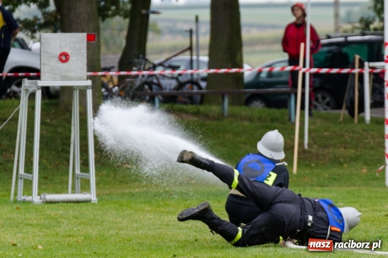 Zdjęcie w galerii na portalu naszraciborz.pl: Samborowice, Roszków, Sławików i Krzyżanowice - znamy już zwycięzców zawodów sportowo-pożarniczych w Gamowie  wiadomości z regionu