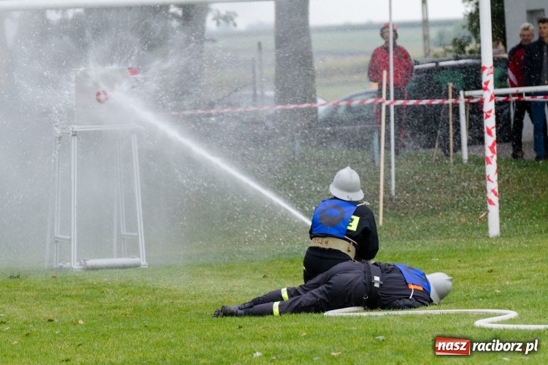 Zdjęcie w galerii na portalu naszraciborz.pl: Samborowice, Roszków, Sławików i Krzyżanowice - znamy już zwycięzców zawodów sportowo-pożarniczych w Gamowie  wiadomości z regionu