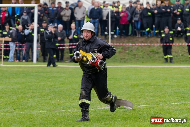 Zdjęcie w galerii na portalu naszraciborz.pl: Samborowice, Roszków, Sławików i Krzyżanowice - znamy już zwycięzców zawodów sportowo-pożarniczych w Gamowie  wiadomości z regionu