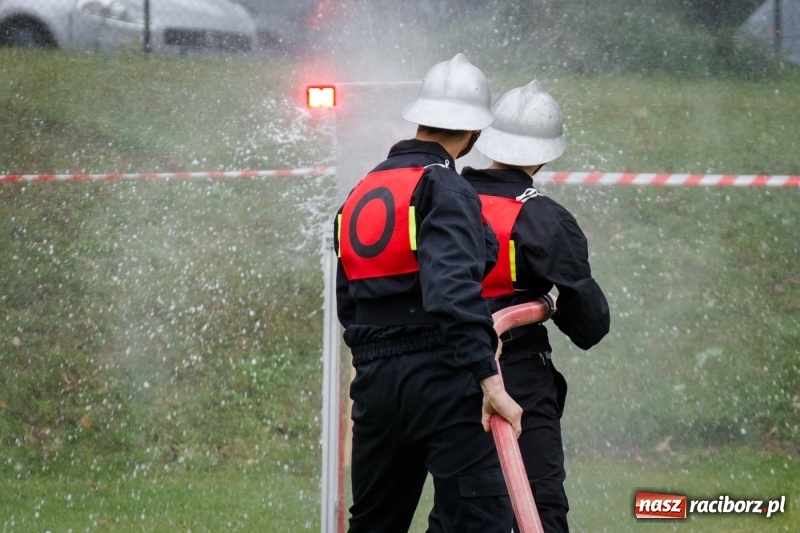 Zdjęcie w galerii na portalu naszraciborz.pl: Samborowice, Roszków, Sławików i Krzyżanowice - znamy już zwycięzców zawodów sportowo-pożarniczych w Gamowie  wiadomości z regionu