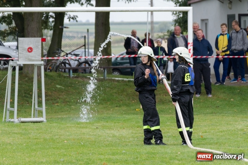Zdjęcie w galerii na portalu naszraciborz.pl: Samborowice, Roszków, Sławików i Krzyżanowice - znamy już zwycięzców zawodów sportowo-pożarniczych w Gamowie  wiadomości z regionu