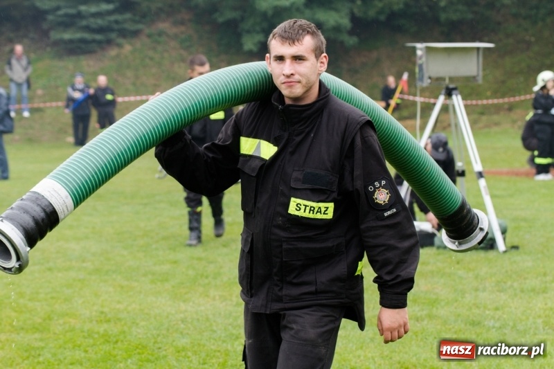Zdjęcie w galerii na portalu naszraciborz.pl: Samborowice, Roszków, Sławików i Krzyżanowice - znamy już zwycięzców zawodów sportowo-pożarniczych w Gamowie  wiadomości z regionu
