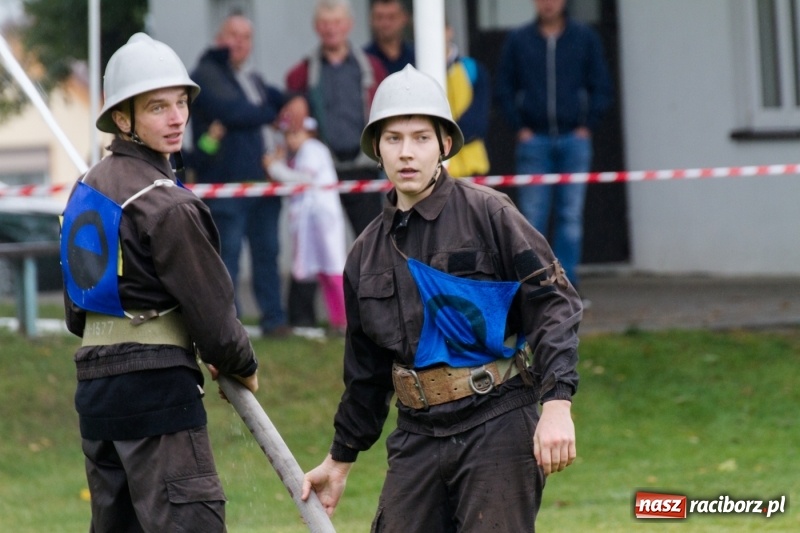 Zdjęcie w galerii na portalu naszraciborz.pl: Samborowice, Roszków, Sławików i Krzyżanowice - znamy już zwycięzców zawodów sportowo-pożarniczych w Gamowie  wiadomości z regionu