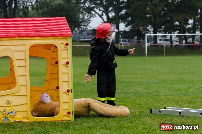 Zdjęcie w galerii na portalu naszraciborz.pl: Samborowice, Roszków, Sławików i Krzyżanowice - znamy już zwycięzców zawodów sportowo-pożarniczych w Gamowie  wiadomości z regionu