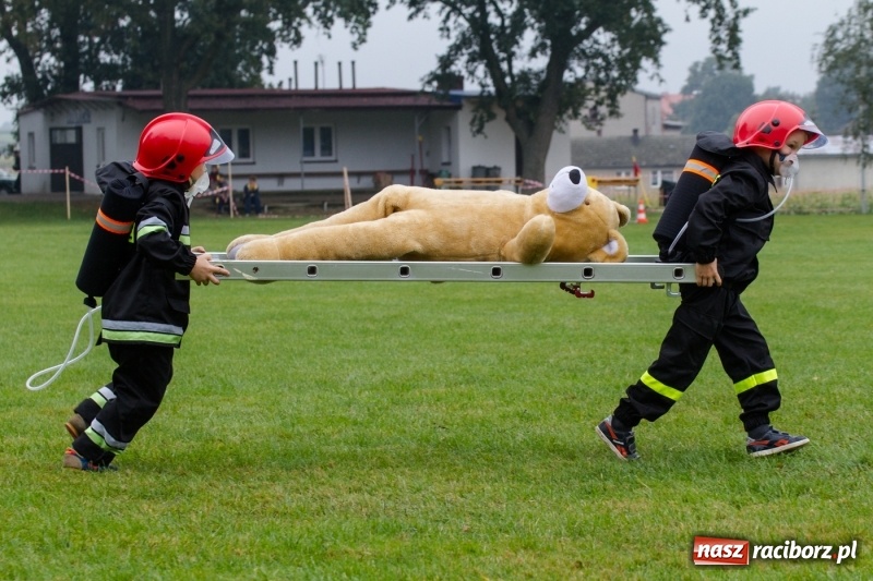 Zdjęcie w galerii na portalu naszraciborz.pl: Samborowice, Roszków, Sławików i Krzyżanowice - znamy już zwycięzców zawodów sportowo-pożarniczych w Gamowie  wiadomości z regionu